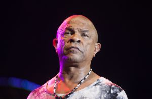 Francky Vincent Souhaite Offrir Son Calecon A Coeurs A Hermine Pour Son Anniversaire Quelle Drole D Idee Purepeople