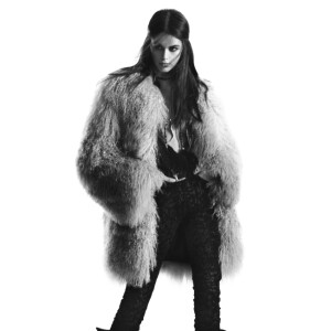 Kaia Gerber pour Saint Laurent, campagne automne 2018. Photo par David Sims.