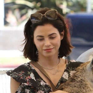 Jenna Dewan avec sa fille Everly au Farmer's Market à Los Angeles, le 22 avril 2018.