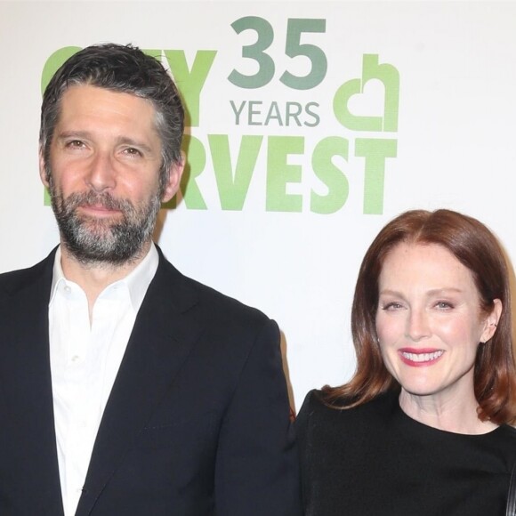 Bart Freundlich et sa femme Julianne Moore au 35e gala annuel City Harvest à New York, le 24 avril 2018