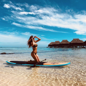 Iris Mittenaere à tahiti le 26 avril 2018.