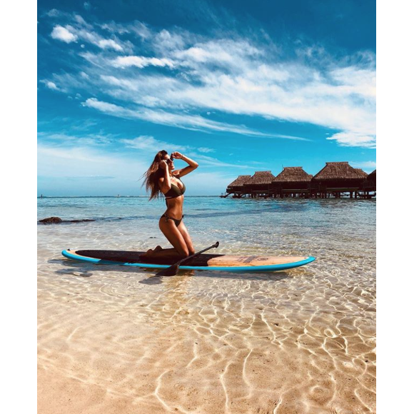 Iris Mittenaere à tahiti le 26 avril 2018.