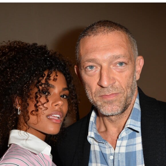 Exclusif - Vincent Cassel et sa compagne Tina Kunakey en backstage du défilé de mode «Alexandre Vauthier», collection Haute-Couture printemps-été 2018, à Paris le 23 janvier 2018. © Veeren / CVS / Bestimage  Exclusive - For Germany please call for price No Web en Suisse / Belgique Backstage after the Alexandre Vauthier fashion show Haute-Couture S/S 2018 in Paris. On january 23rd 201823/01/2018 - Paris