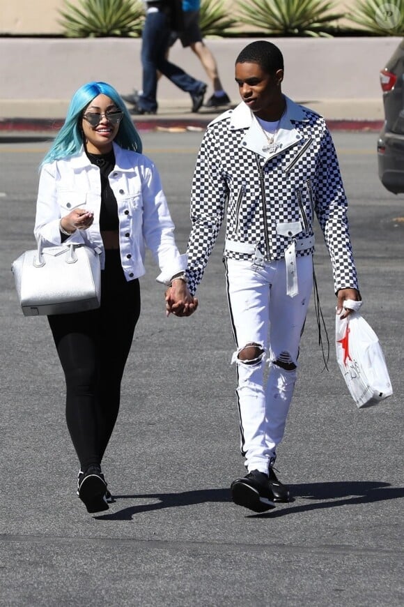 Exclusif - Blac Chyna et son compagnon BN Almighty Jay sont allés faire du shopping chez Macy à Los Angeles, le 27 mars 2018