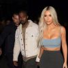 Kim Kardashian et son mari Kanye West arrivent au restaurant Petite Taqueria pour l'anniversaire de Kendall Jenner à West Hollywood, le 2 novembre 2017