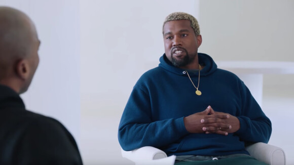 Kanye West revient sur son hospitalisation dans une interview pour Charlamagne Tha God le 1er mai 2018.