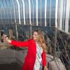 Miss Univers 2017, Demi-Leigh Nel-Peters, pose pour les photographes en haut de l'Empire State Building à New York, le 28 novembre 2017 © Bryan Smith via Zuma/Bestimage
