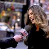 Exclusif - La nouvelle Miss Univers Demi-Leigh Nel-Peters, d'Afrique du sud, donne une interview sur Times Square à New York le 28 novembre 2017.