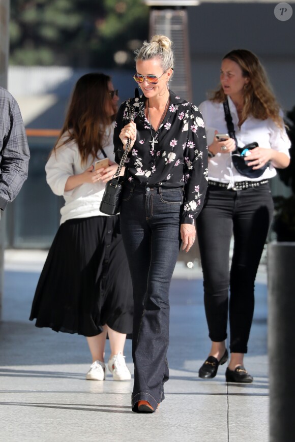 Semi-exclusif - Laeticia Hallyday et son amie Yaël Abrot ont retrouvé Jean-François Piège et sa femme Elodie pour un déjeuner dans le restaurant "Din Tai Fung" au centre commercial Westfield Century City à Beverly Hills le 7 mai 2018.