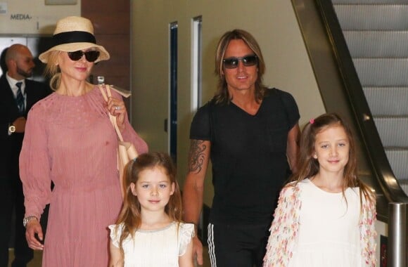 Archives - Nicole Kidman, son mari Keith Urban et leur s filles Faith Margaret et Sunday Rose, arrivent à l'aéroport de Sydney. Le 21 décembre 2017