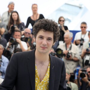 Vincent Lacoste lors du photocall du film « Plaire, aimer et courir vite » au 71ème Festival International du Film de Cannes, le 11 mai 2018. © Borde / Jacovides / Moreau / Bestimage