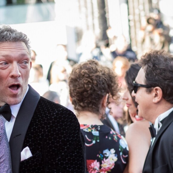 Vincent Cassel et sa fiancée Tina Kunakey - Montée des marches du film " Les Filles du Soleil " lors du 71ème Festival International du Film de Cannes. Le 12 mai 2018 © Borde-Jacovides-Moreau/Bestimage