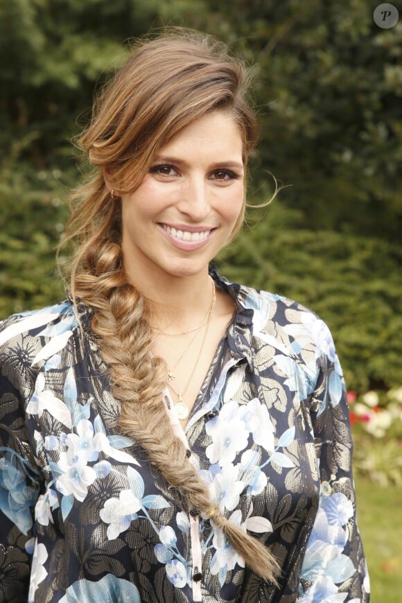 Laury Thilleman - Arrivées des People au défilé Léonard au pavillon Ledoyen à Paris lors des collections prêtà-porter Printemps-Eté 2018 à Paris, le lundi 2 octobre 2017 © Christophe Aubert via Bestimage