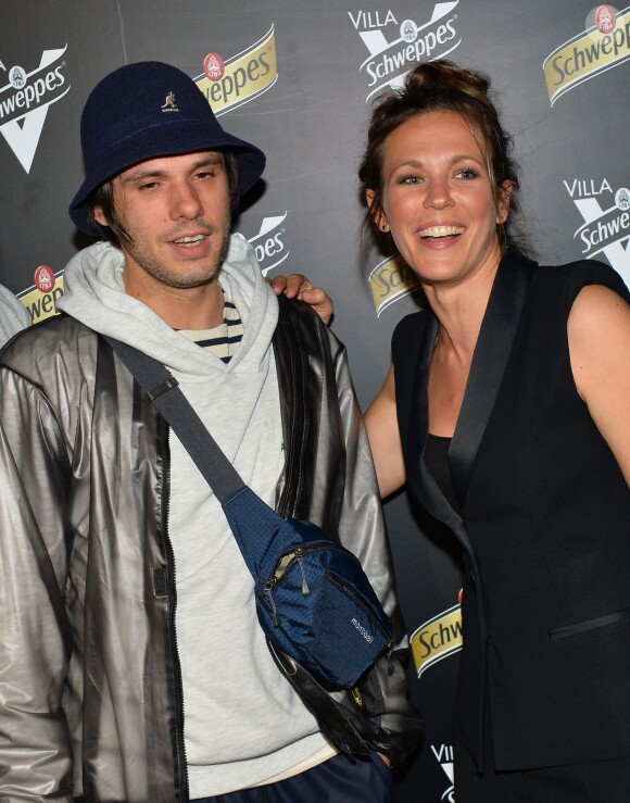Orelsan et Lorie Pester  - Showcase de Orelsan à la Villa Schweppes lors du 71ème Festival International du Film de Cannes le 16 mai 2018. © Veeren/Bestimage
