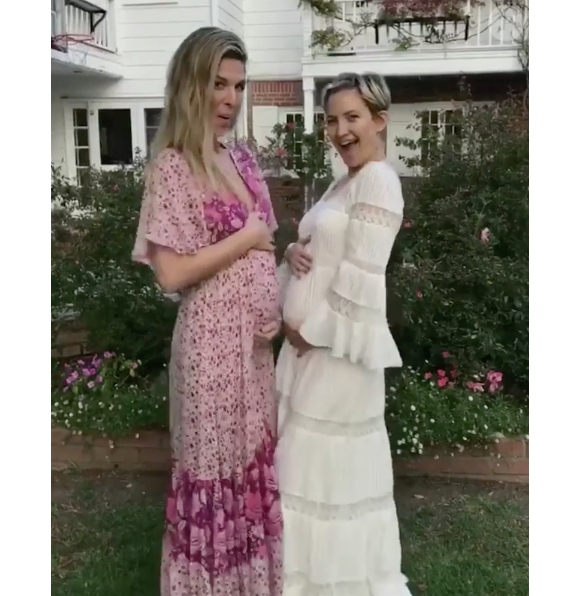 Enceinte de son troisième enfant, l'actrice américaine Kate Hudson dévoile son ventre rond sur Instagram, ce 21 mai 2018.