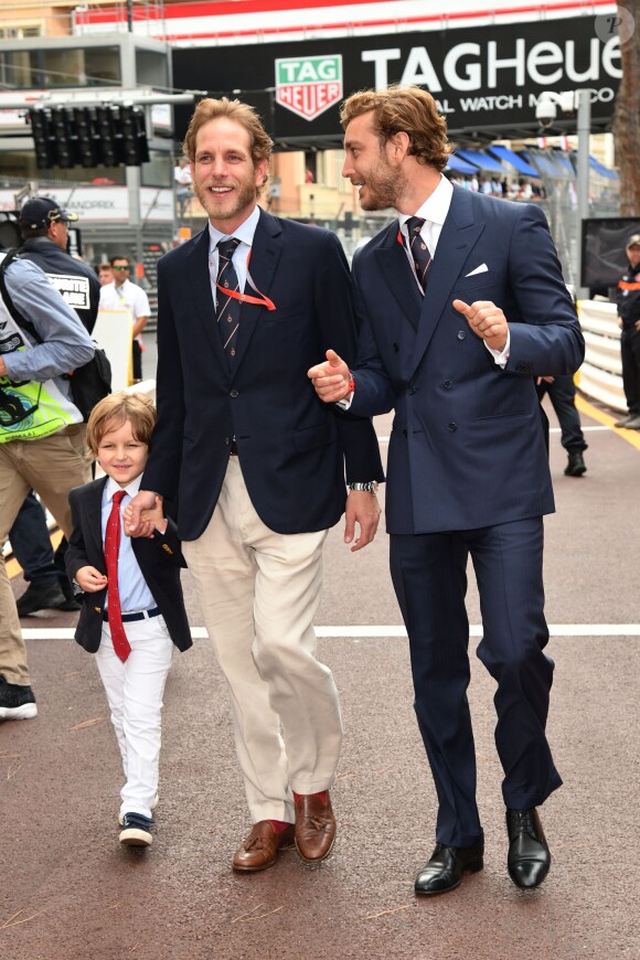Andrea Casiraghi, son fils Sacha et son frère Pierre - Grand Prix de Formule 1 de Monaco le 27 mai 2018. © Bruno Bebert/Bestimage