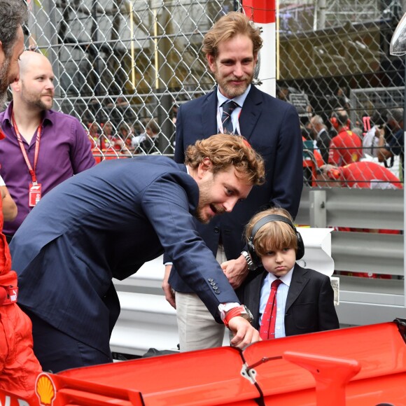 Pierre Casiraghi, Sacha et son père Andrea Casiraghi - Grand Prix de Formule 1 de Monaco le 27 mai 2018. © Bruno Bebert/Bestimage