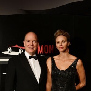 Le prince Albert II de Monaco et la princesse Charlene de Monaco - Dîner de gala en l'honneur du vainqueur du Grand Prix de Monaco au Sporting Monte-Carlo, à Monaco, le 27 mai 2018. © Bruno Bebert/Bestimage