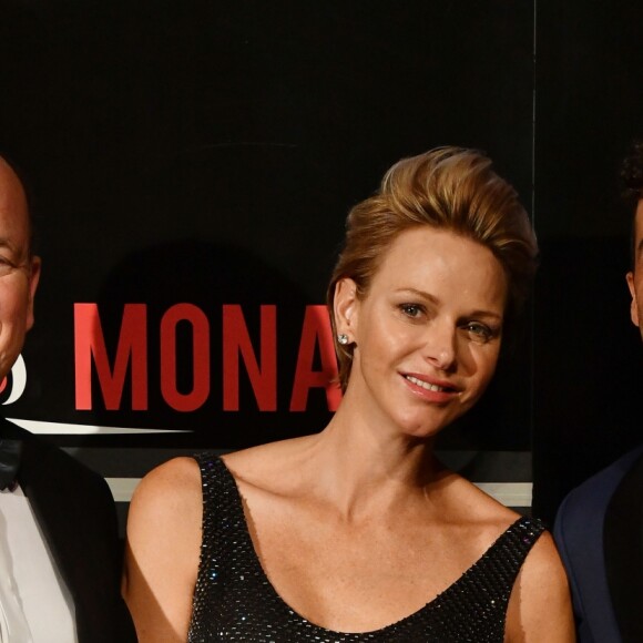 Le prince Albert II de Monaco, la princesse Charlene et Daniel Ricciardo (le vainqueur du Grand Prix de Monaco) - Dîner de gala en l'honneur du vainqueur du Grand Prix de Monaco au Sporting Monte-Carlo, à Monaco, le 27 mai 2018. © Bruno Bebert/Bestimage