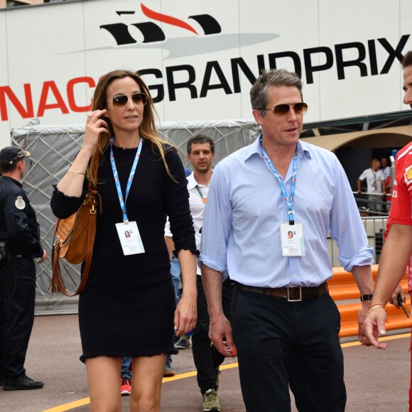 Hugh Grant et son épouse Anna Eberstein au 76e Grand Prix de Formule 1 de Monaco, le 27 mai 2018. © Bruno Bebert/Bestimage