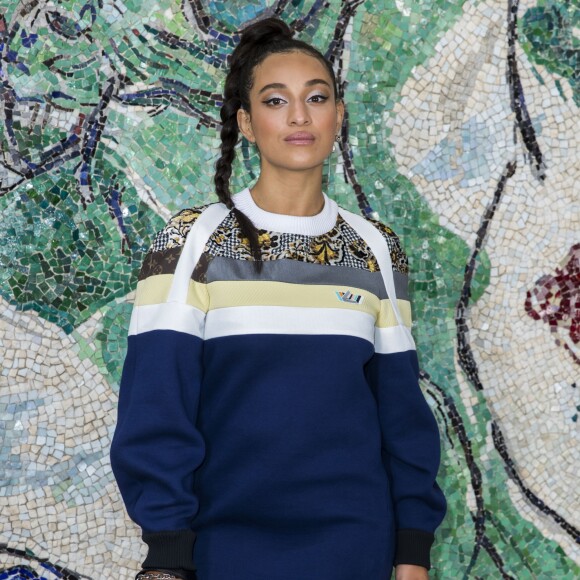 Camélia Jordana - Photocall du défilé de la collection croisière Louis Vuitton 2019 dans les jardins de la fondation d'art Maeght à Saint-Paul-De-Vence, France, le 28 mai 2018.