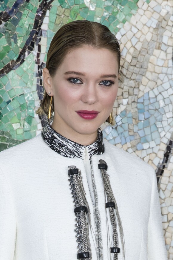 Léa Seydoux - Photocall du défilé de la collection croisière Louis Vuitton 2019 dans les jardins de la fondation d'art Maeght à Saint-Paul-De-Vence, France, le 28 mai 2018.