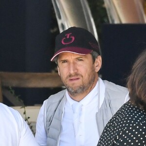 Exclusif - Guillaume Canet assiste à la 5ème édition du "Longines Athina Onassis Horse Show (LAOHS)", sur la mythique plage de Pampelonne. Cet évènement d'exception est orchestré par la célèbre cavalière Athina Onassis. Ramatuelle, le 31 mai 2018. © Lionel Urman/Bestimage