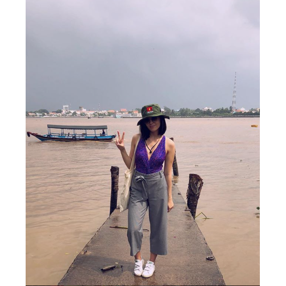 Agathe Auproux en vacances au Viêt-Nam le 24 octobre 2017.