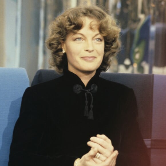 Romy Schneider sur un plateau de télévision à Paris. Le 4 février 1980