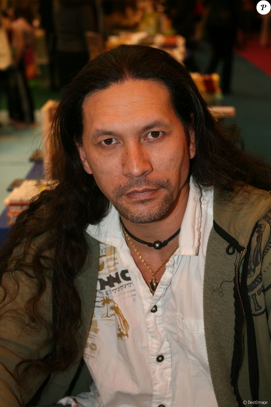 Teheiura au Salon du livre à Paris le 22 mars 2015.