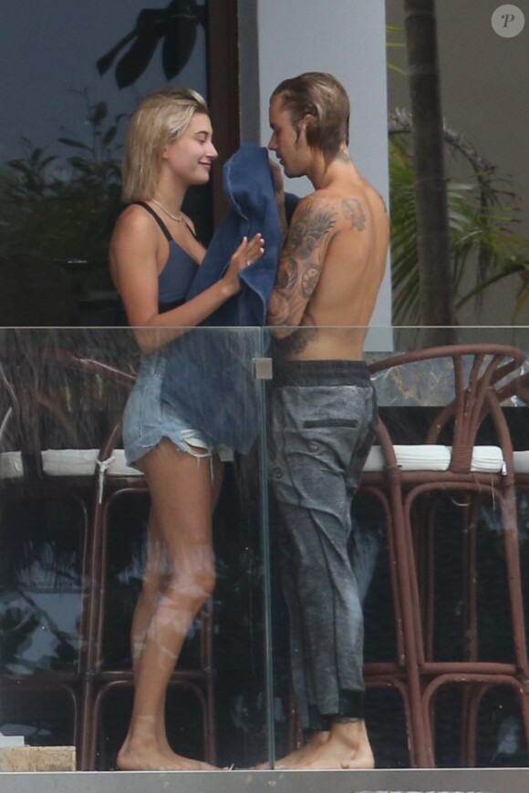 Justin Bieber et Hailey Baldwin à Miami, le 11 juin 2018.