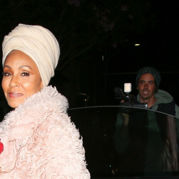 Jada Pinkett Smith est allée diner avec sa mère Adrienne Banfield-Jones au restaurant Mastro à Beverly Hills. Le 25 février 2018