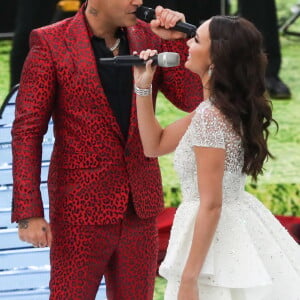 Aida Garifullina et Robbie Williams - Cérémonie d'ouverture de la Coupe du Monde de football 2018 au complexe olympique Loujniki à Moscou, le 14 juin 2018.