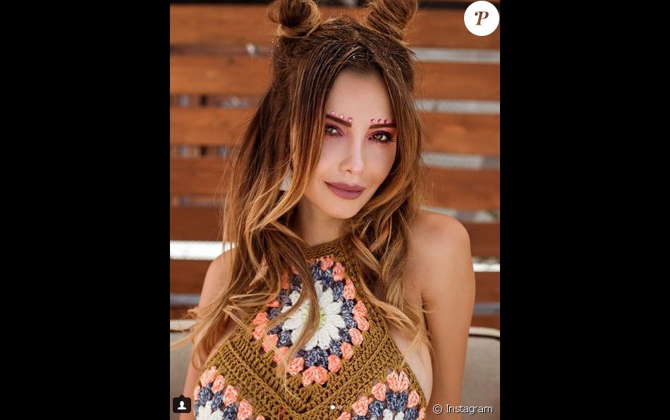 Nabilla Benattia lors du festival de Coachella  Instagram 