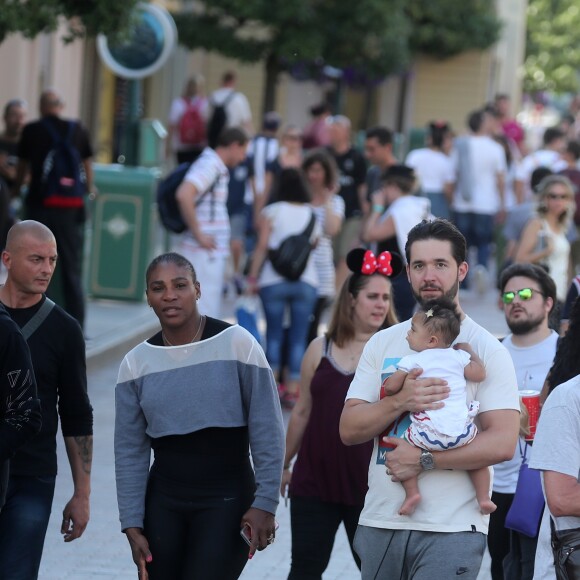 Exclusif - Serena Williams a visité le parc Disneyland Paris avec son mari Alexis Ohanian et leur fille Alexis Olympia Ohanian Jr et des membres de leur famille dont Oracene Price à Marne-la-Vallée le 7 juin 2018.