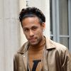 Neymar Jr - Arrivées au défilé de mode " Louis Vuitton " Hommes Automne-Hiver 2018 au Palais Royal à Paris. Le 18 janvier 2018 © CVS - Veeren / Bestimage