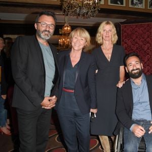 Semi-exclusif - Frédéric Lopez, Ariane Massenet, Sandrine Kiberlain, Michaël Jeremiasz et Jonathan Jérémiasz - Vente aux enchères "Les Vendanges Solidaires Barriére" au Fouquet's, Hôtel Barrière à Paris le 18 juin 2018. © Coadic Guirec/Bestimage