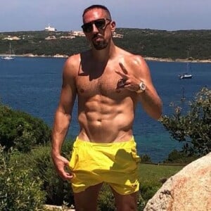 Franck Ribéry torse nu en vacances. Instagram, le 21 juin 2018.
 