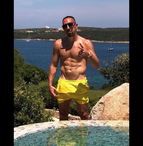 Franck Ribéry torse nu en vacances. Instagram, le 21 juin 2018.
 