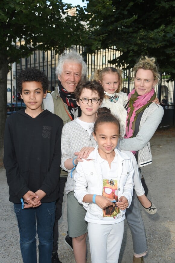 Jean-Luc Moreau et sa femme Mathilde Pénin avec leurs enfants - Soirée d'inauguration de la 35ème fête foraine des Tuileries au Jardin des Tuileries à Paris, le 22 juin 2018. © Coadic Guirec/Baldini/Bestimage