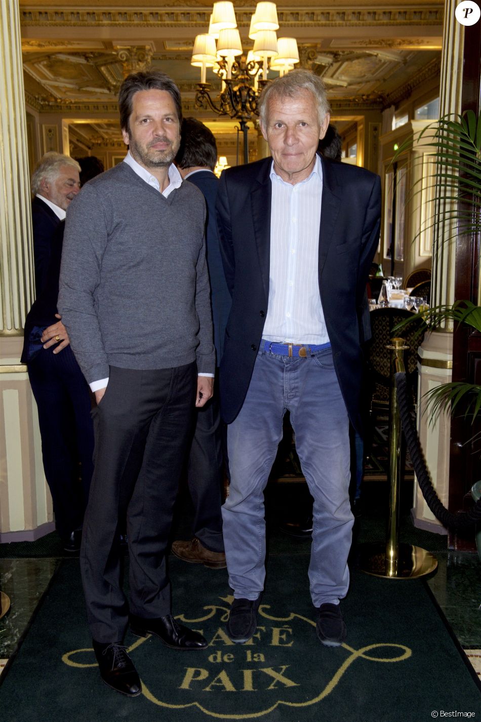 Stephane Guillon Fils De Patrick Poivre D Arvor Exclusif - Patrick Poivre d'Arvor et son fils Arnaud - Personnalités au
