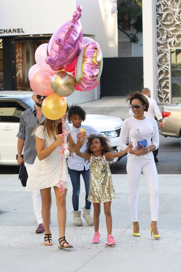 Exclusif - Melanie Brown amène sa fille Angel Iris à une fête organisée pour son anniversaire à Los Angeles, le 19 juin 2018.