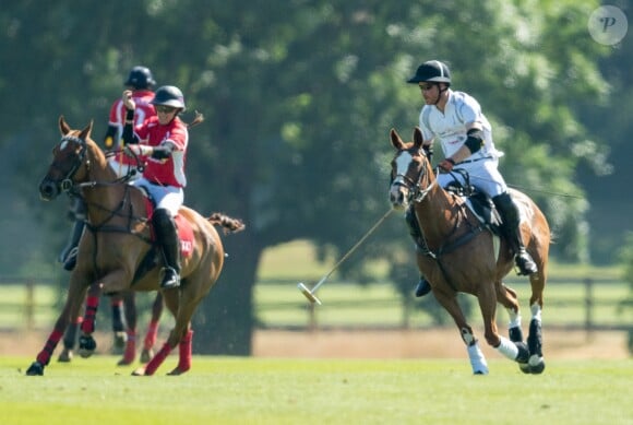 Le prince Harry à Coworth Park à Ascot le 30 juin 2018 lors de l'Audi Polo Challenge.