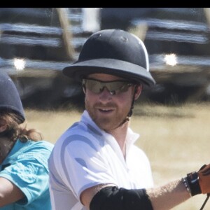 Le prince Harry à Coworth Park à Ascot le 30 juin 2018 lors de l'Audi Polo Challenge.