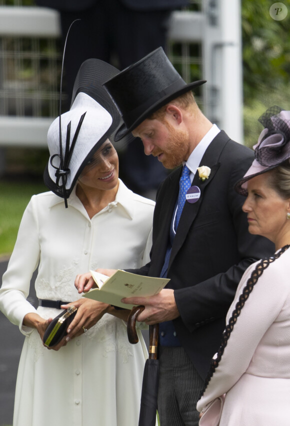 La duchesse Meghan de Sussex (Meghan Markle) et le prince Harry le 19 juin 2018 au Royal Ascot.
