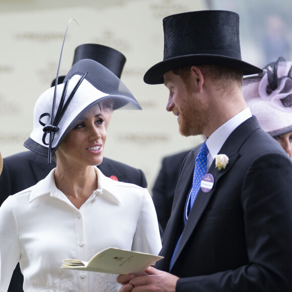 La duchesse Meghan de Sussex (Meghan Markle) et le prince Harry le 19 juin 2018 au Royal Ascot.