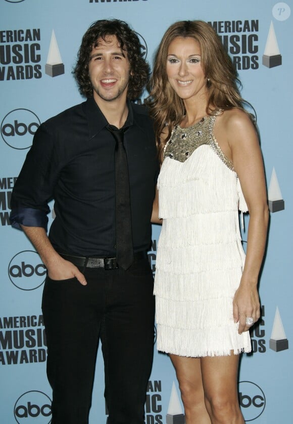 Josh Groban et Céline Dion aux American Music Awards à Los Angeles, le 18 novembre 2007