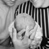 Tom Daley et Dusitn Lance Black sont devenus le 27 juin 2018 les parents d'un petit garçon, Robbie, dont ils ont annoncé la naissance sur Instagram en dévoilant deux premières photos le 30 juin.