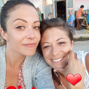 Dounia Coesens et sa soeur Marie - Story Instagram, 4 juillet 2018