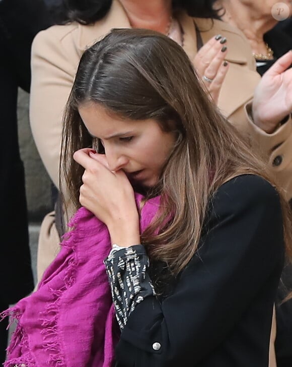 Clémence Rochefort lors des obsèques de Jean Rochefort en l'église Saint-Thomas d'Aquin à Paris, le 13 octobre 2017.